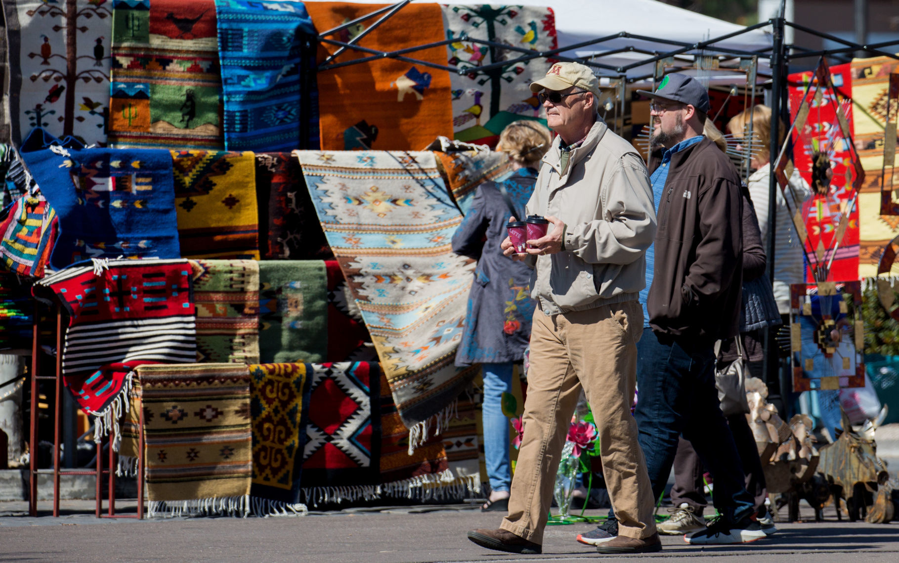 St. Philipβs Plaza Classic Farmers Market